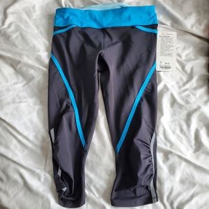 Lululemon Run pace crops size 6